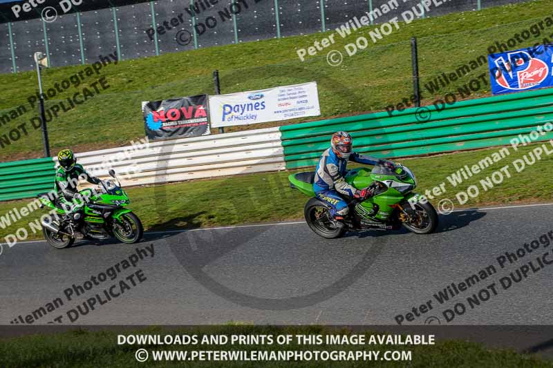 PJM Wedding Photography;enduro digital images;event digital images;eventdigitalimages;mallory park;mallory park photographs;mallory park trackday;mallory park trackday photographs;no limits trackdays;peter wileman photography;racing digital images;trackday digital images;trackday photos